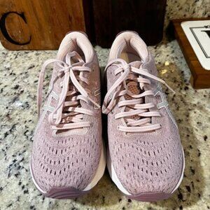 Asics Gel Nimbus 24 Running/Walking Shoe